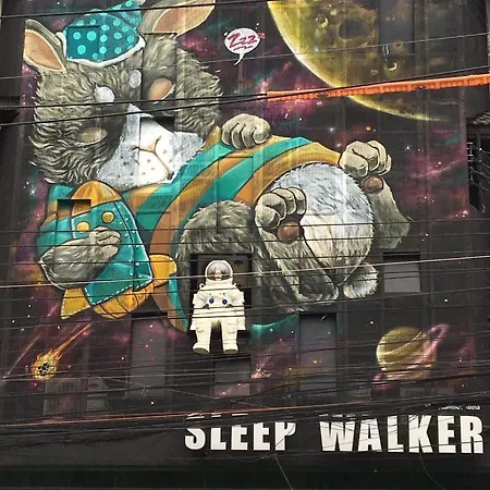 Sleep Walker Hotel Nawarat Bridge